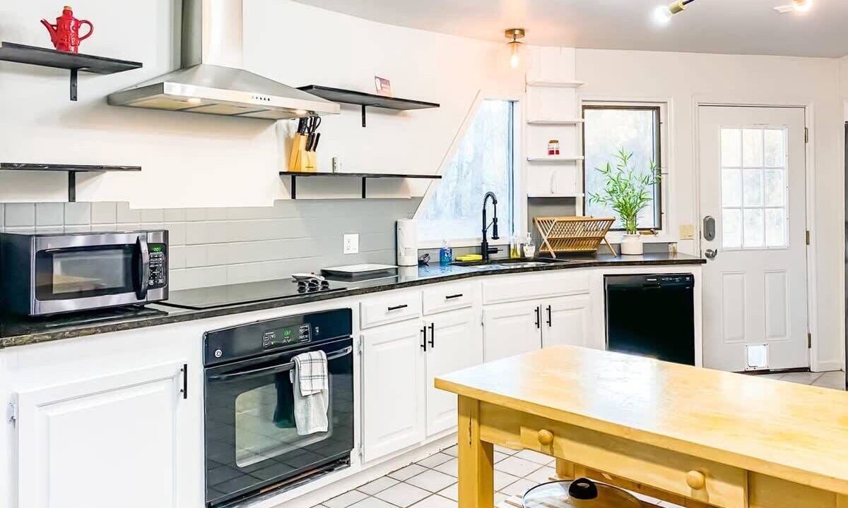 Photo of Kitchen in Normal