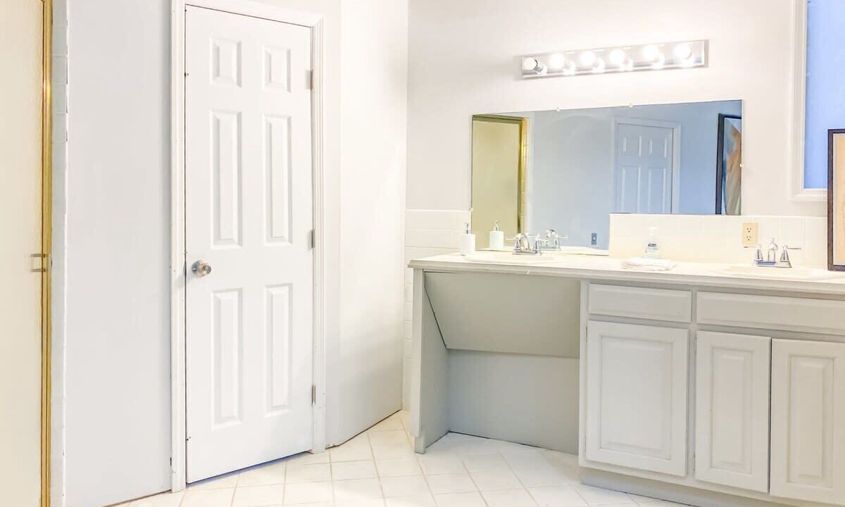 Photo of Bathroom in Normal