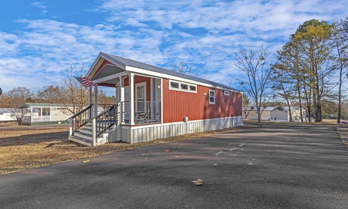 Photo of Outdoor in Owens Cross Roads