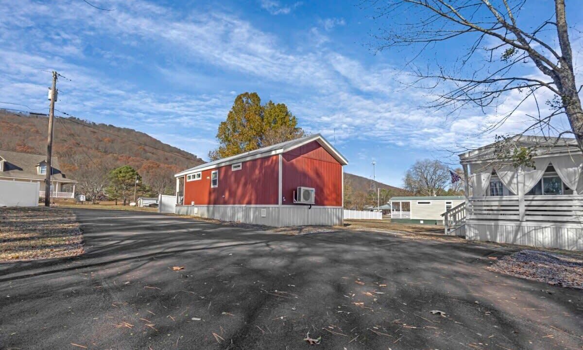 Photo of Outdoor in Owens Cross Roads