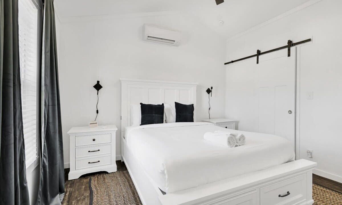 Photo of Others in Owens Cross Roads