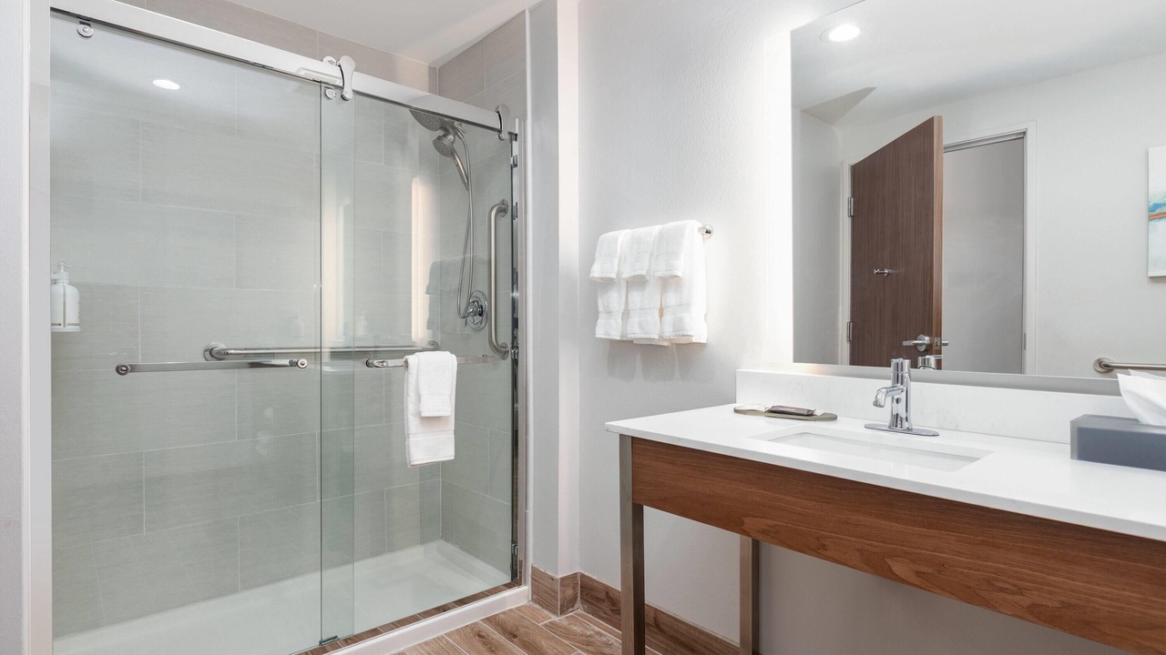 Photo of Bathroom in Eagle Pass