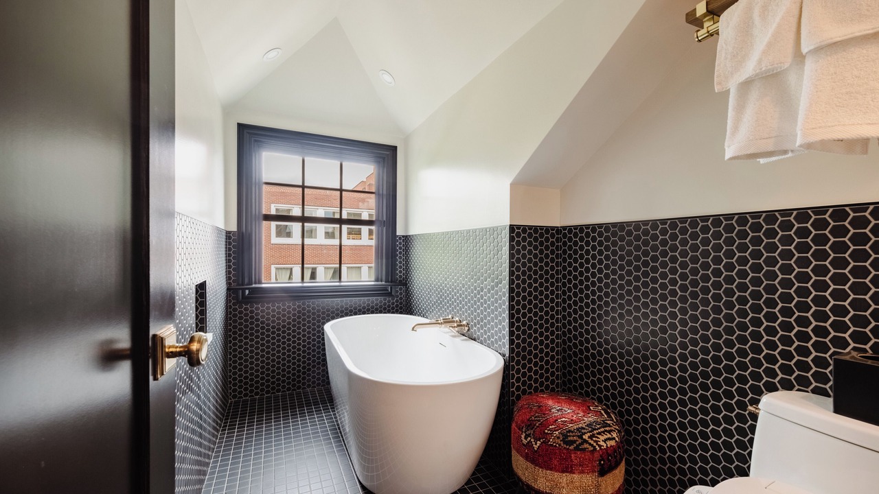 Photo of Bathroom in State College