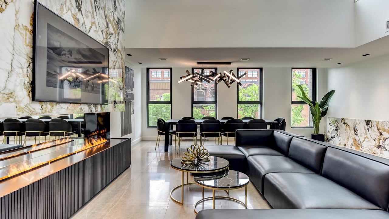 Photo of Livingroom in Pointe-Saint-Charles