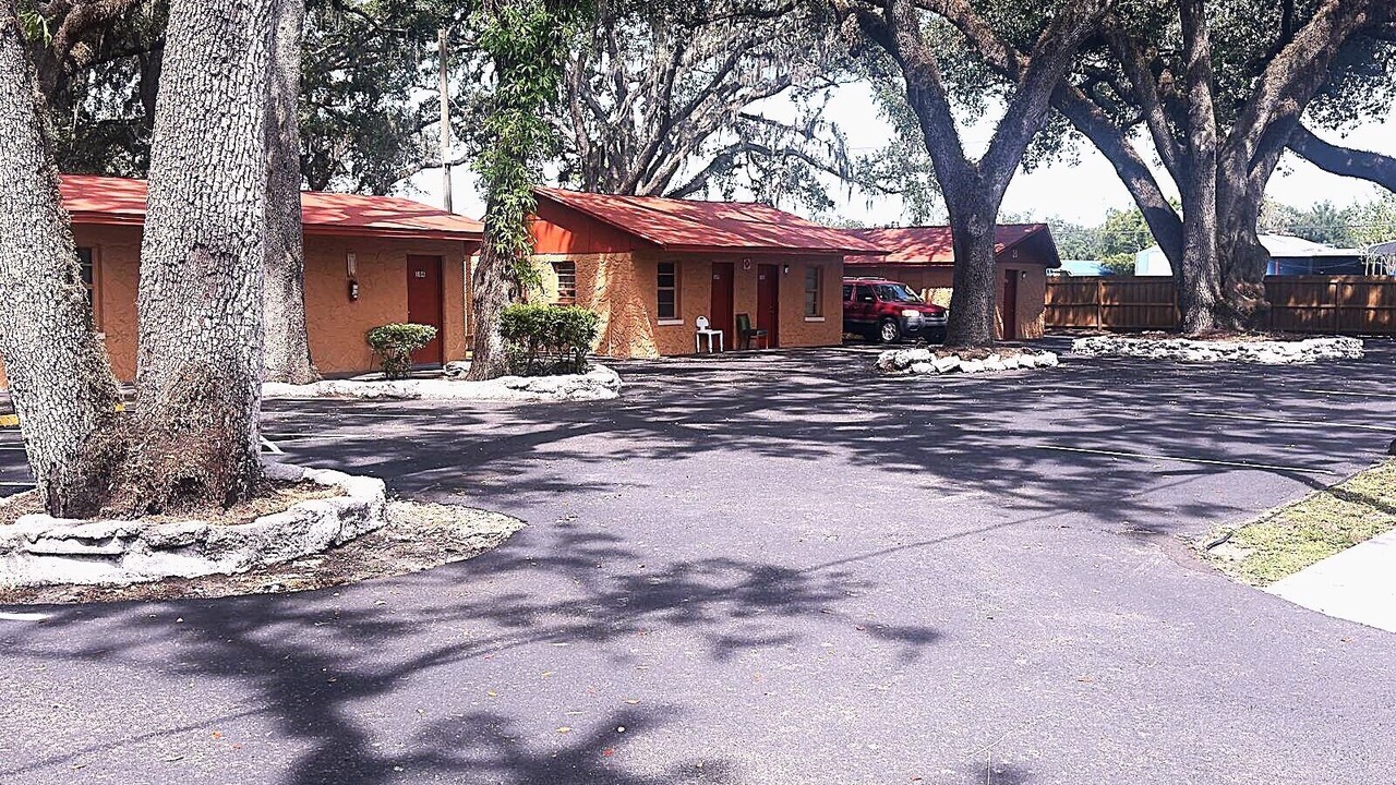 Photo of Outdoor in Seffner Community Alliance