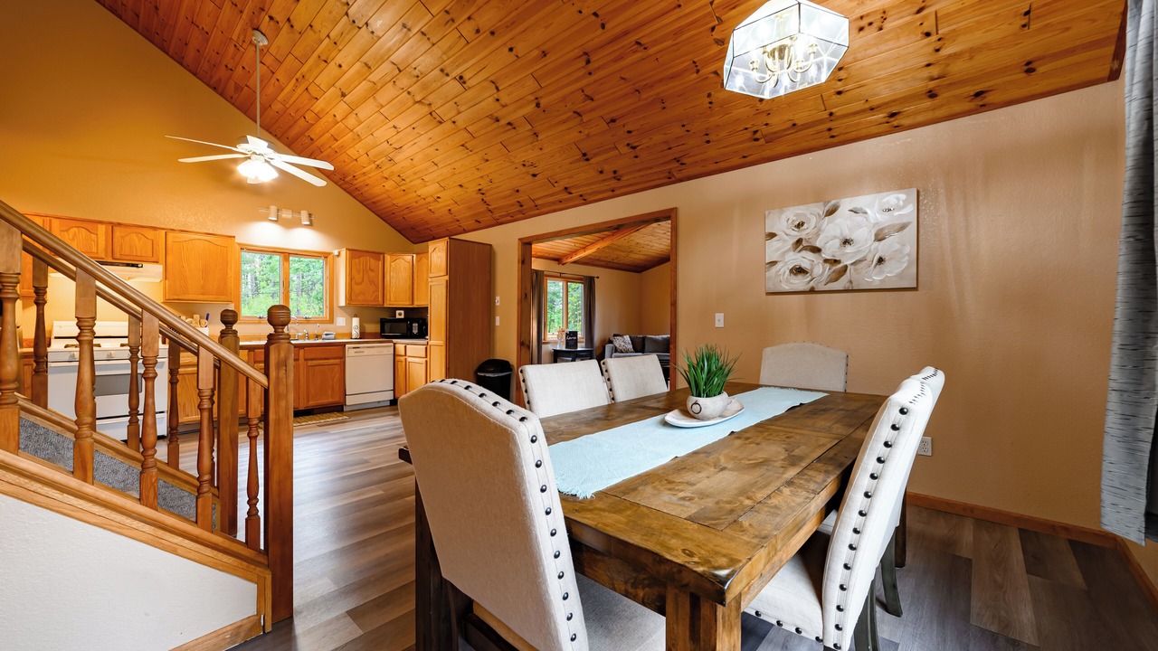 Photo of Bedroom in Gaylord