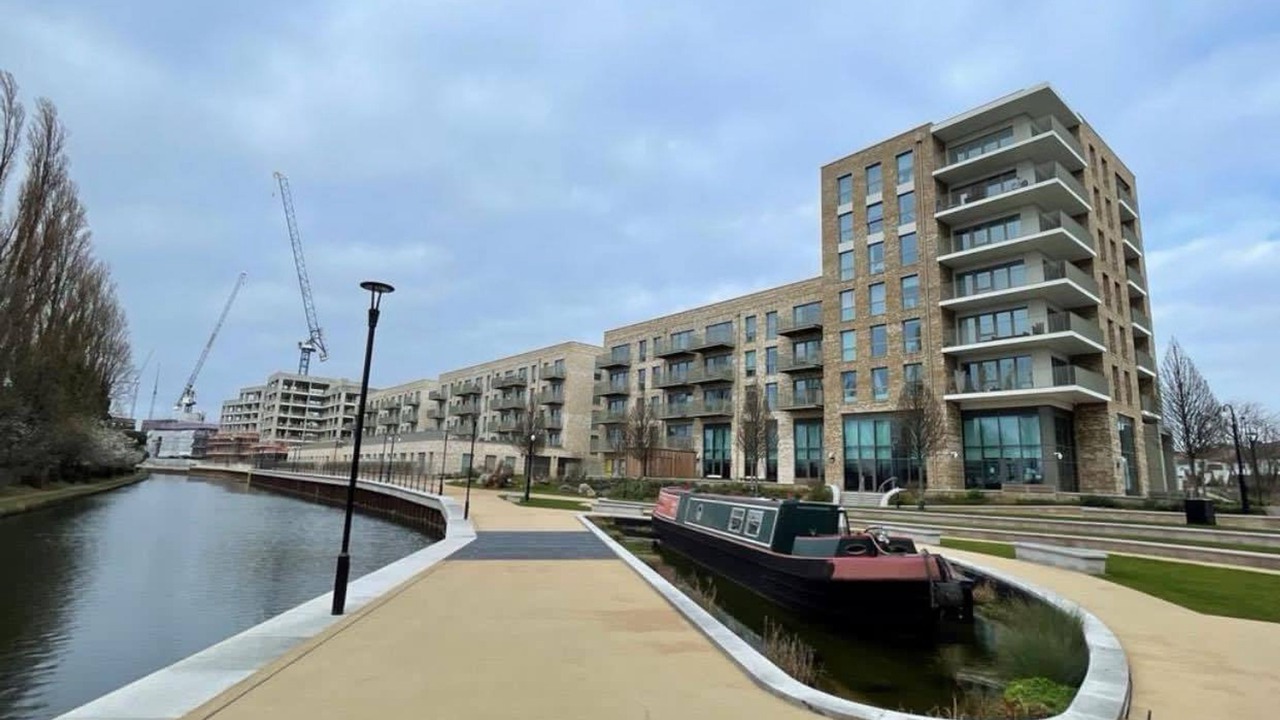 Photo of Others in Alperton