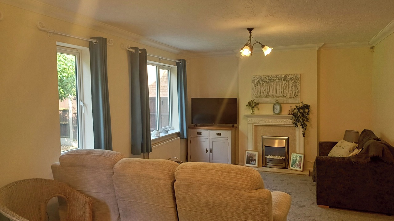 Photo of Livingroom in Uttoxeter