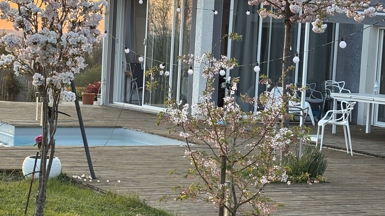 Photo of Outdoor in Bessens