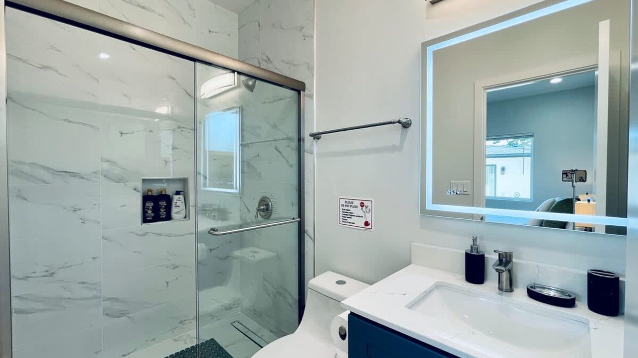 Photo of Others in Snail