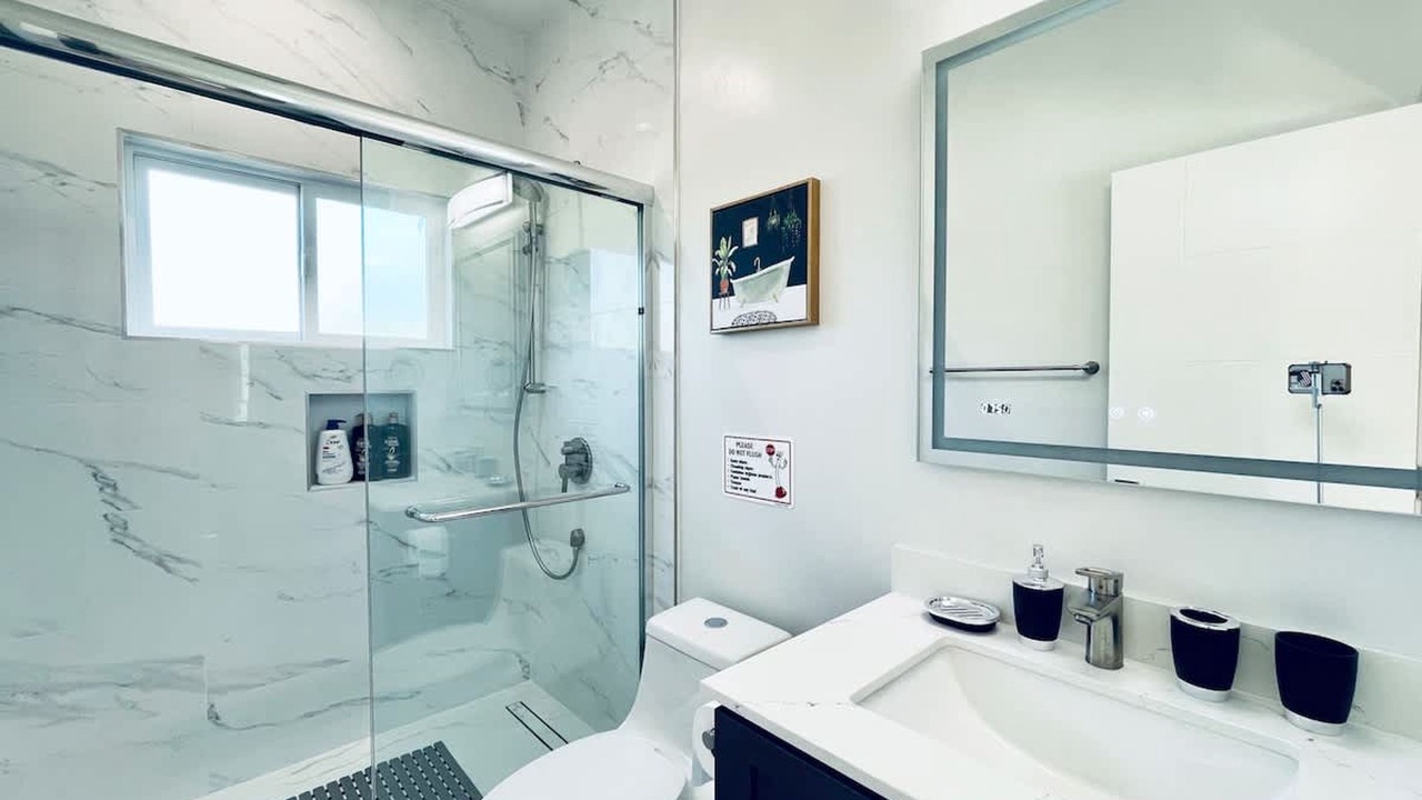 Photo of Others in Snail