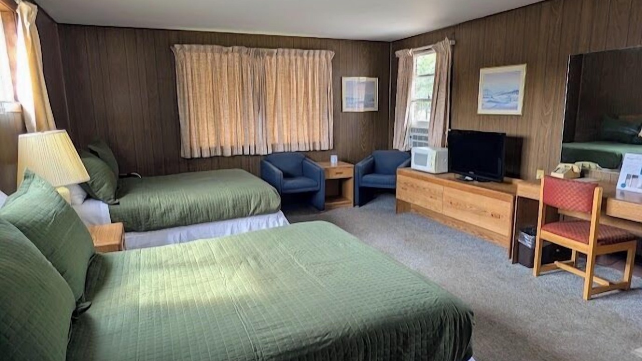 Photo of Bedroom in Two Rivers