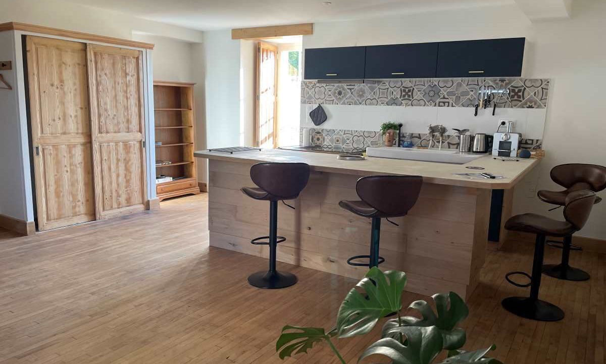 Photo of Outdoor in Sache