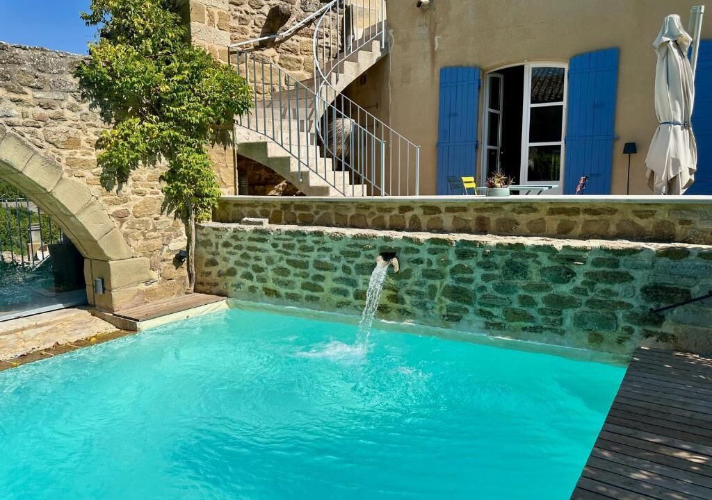 Photo of Outdoor in Grillon