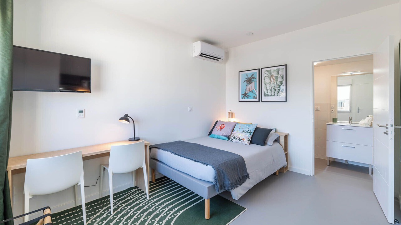 Photo of Others in Parilly