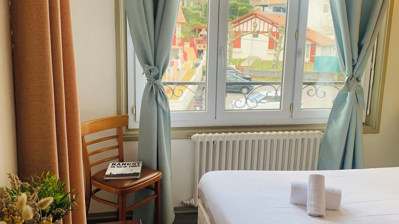 Photo of Bedroom in Anglet