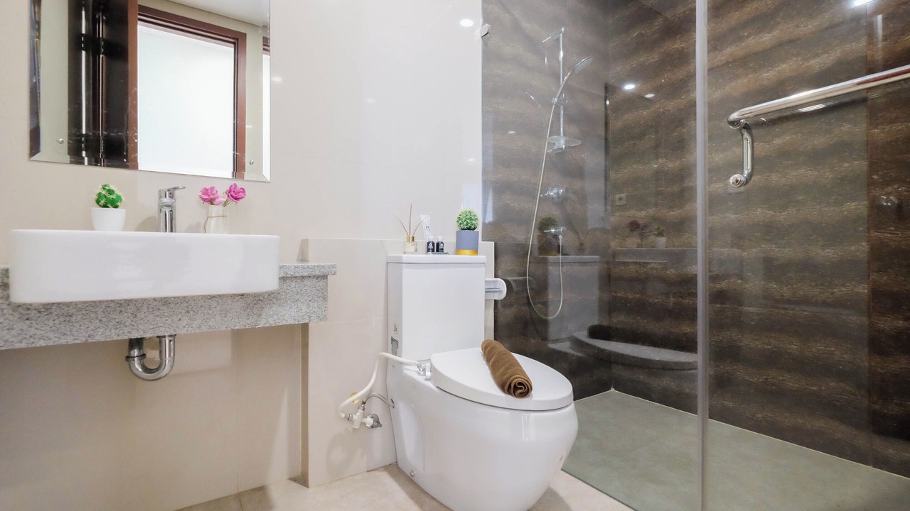 Photo of Bathroom in Chinatown