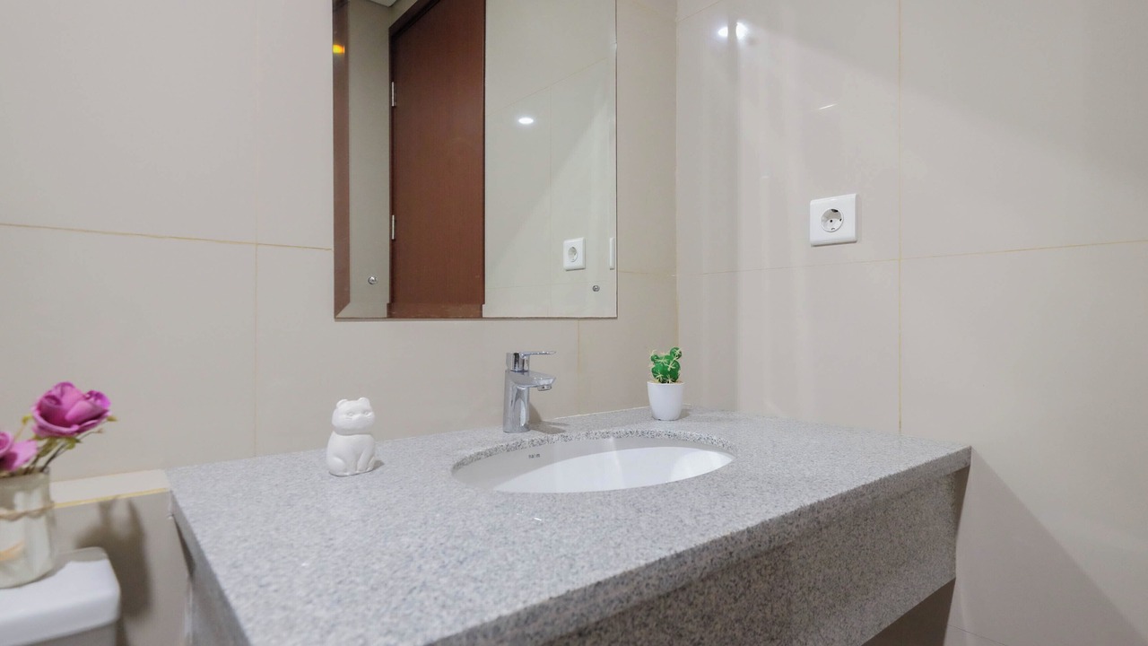 Photo of Bathroom in Chinatown