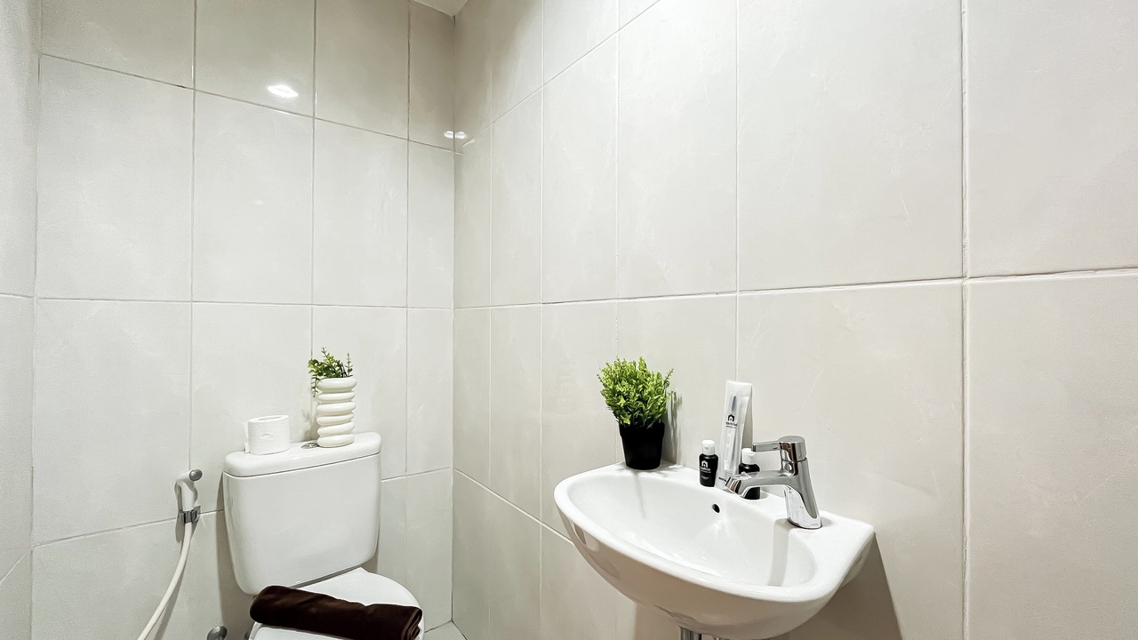 Photo of Bathroom in Pondokcina