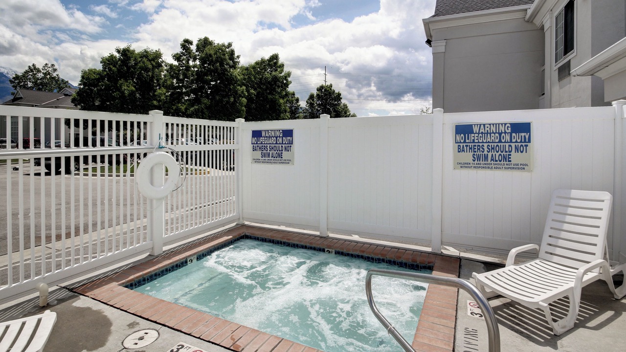 Photo of Outdoor in Murray