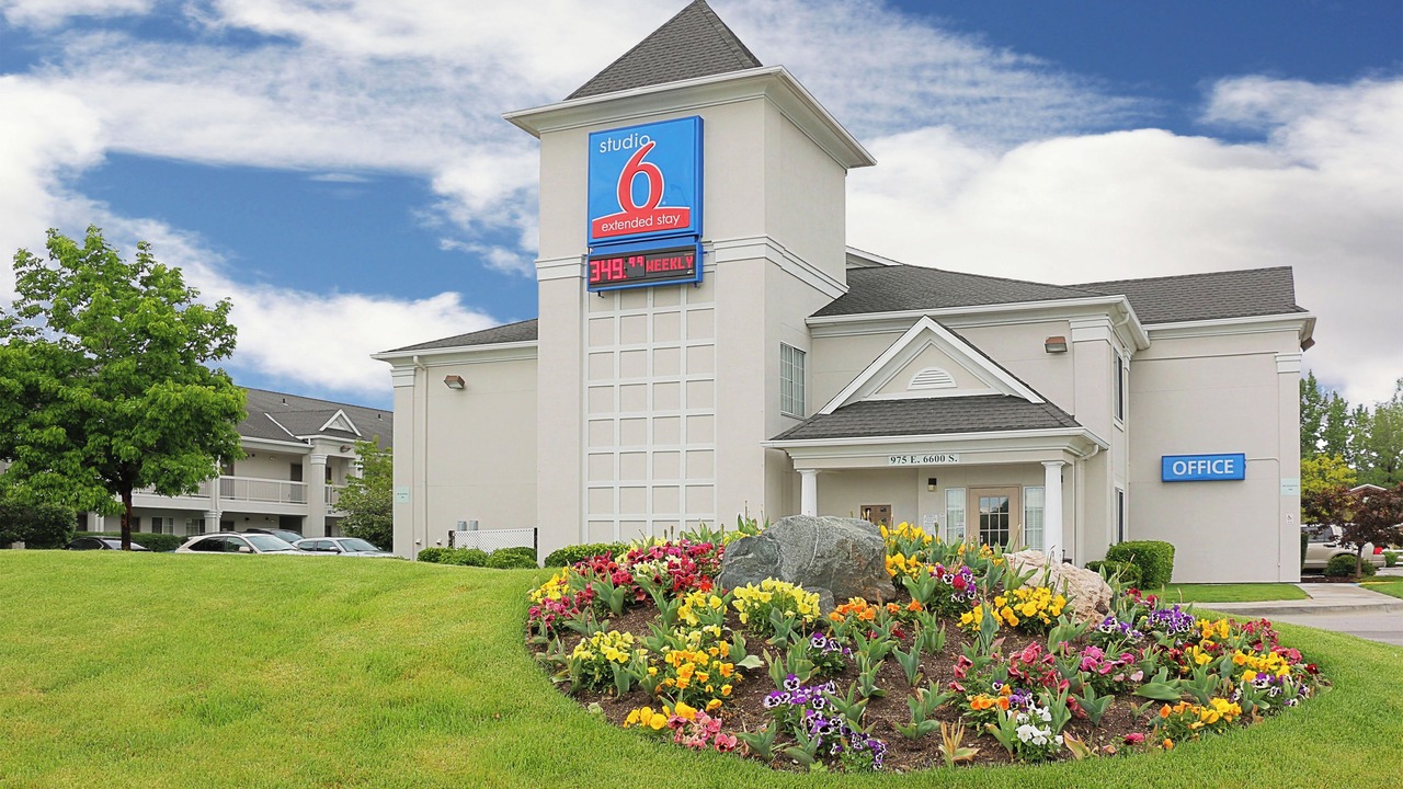 Photo of Outdoor in Murray
