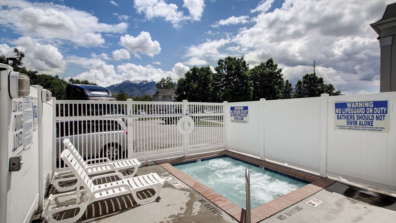 Photo of Outdoor in Murray