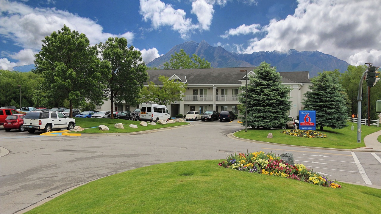 Photo of Outdoor in Murray