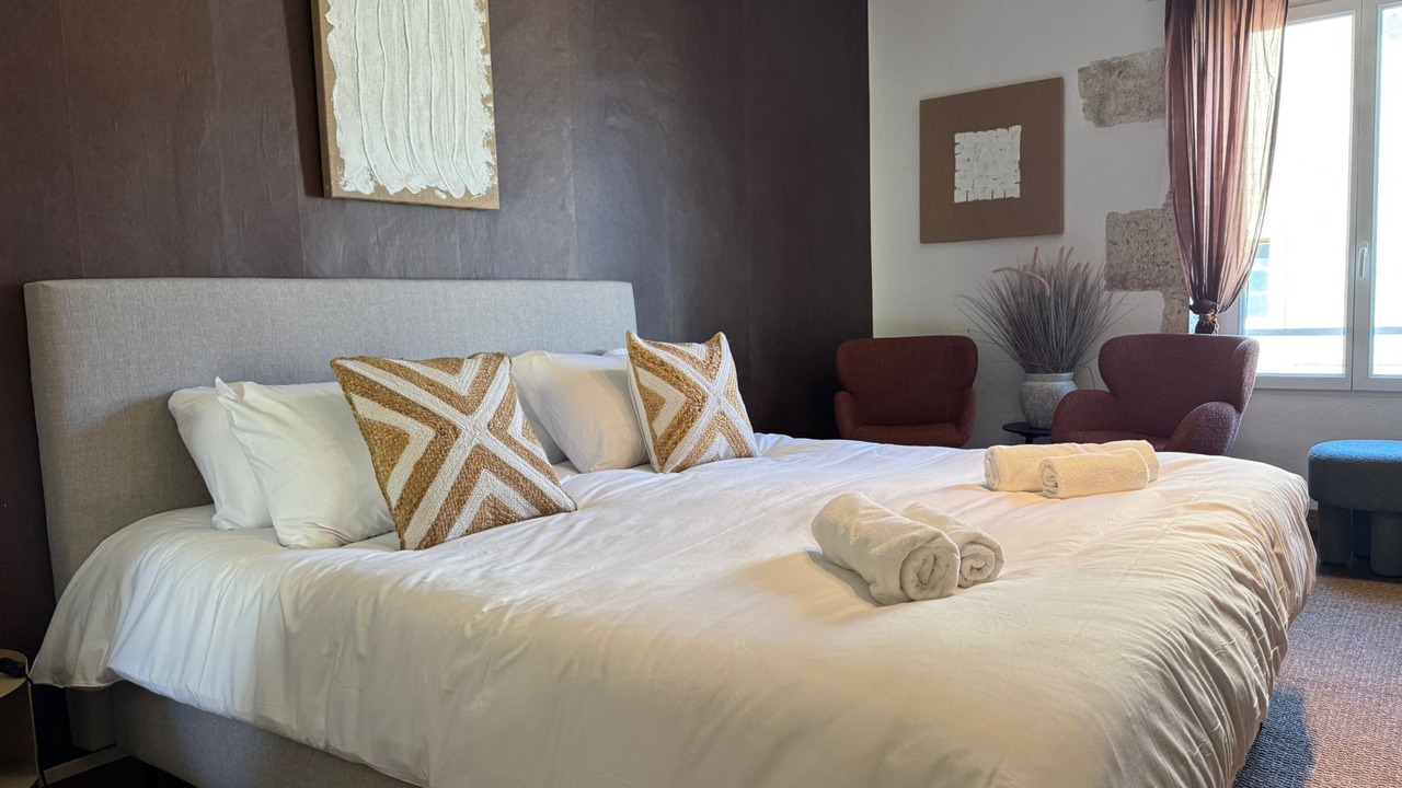 Photo of Bedroom in Saint-Jean-Poutge