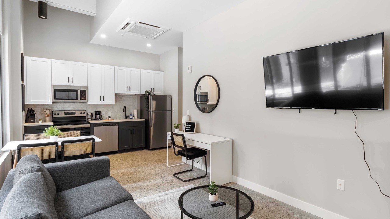 Photo of Livingroom in Downtown Cincinnati