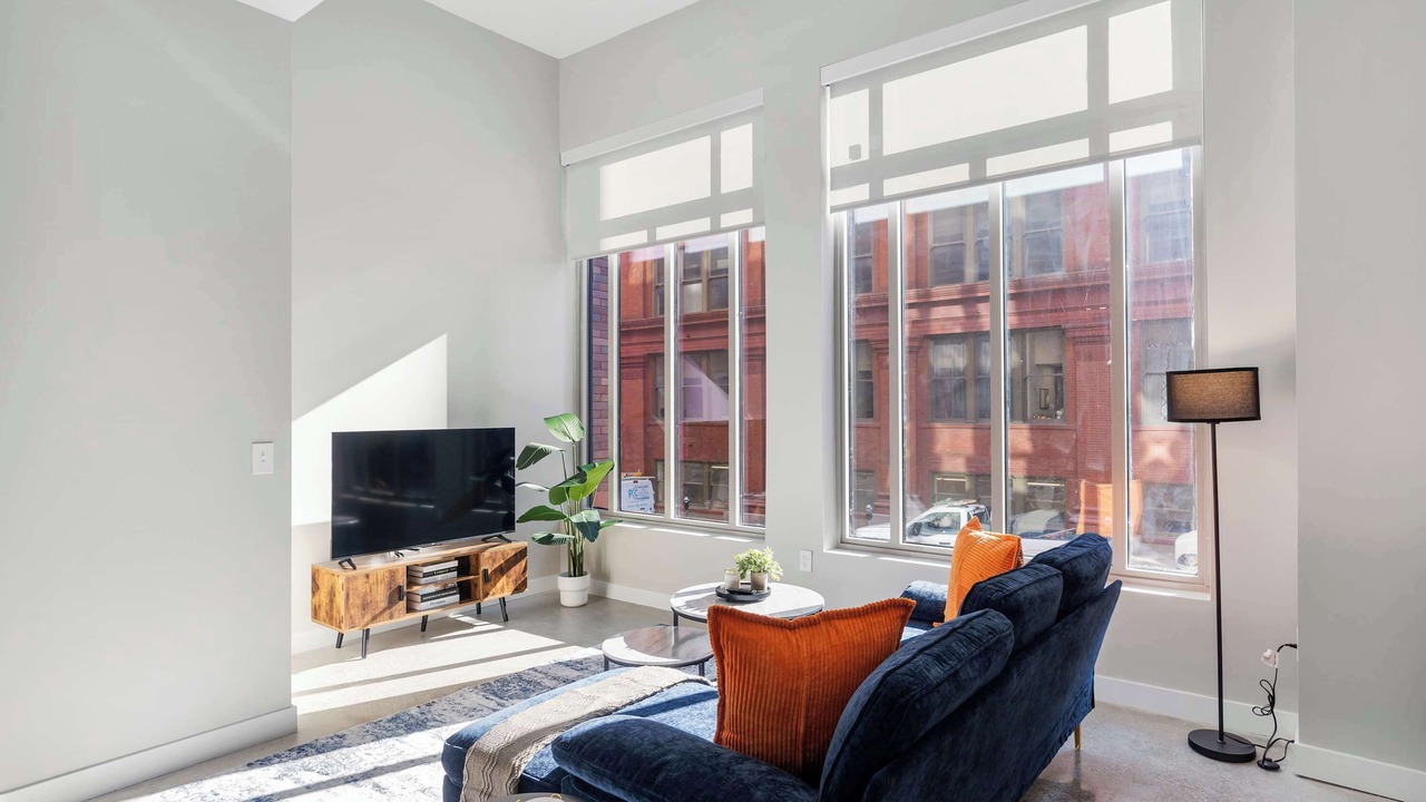 Photo of Others in Downtown Cincinnati