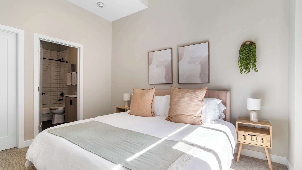 Photo of Others in Downtown Cincinnati