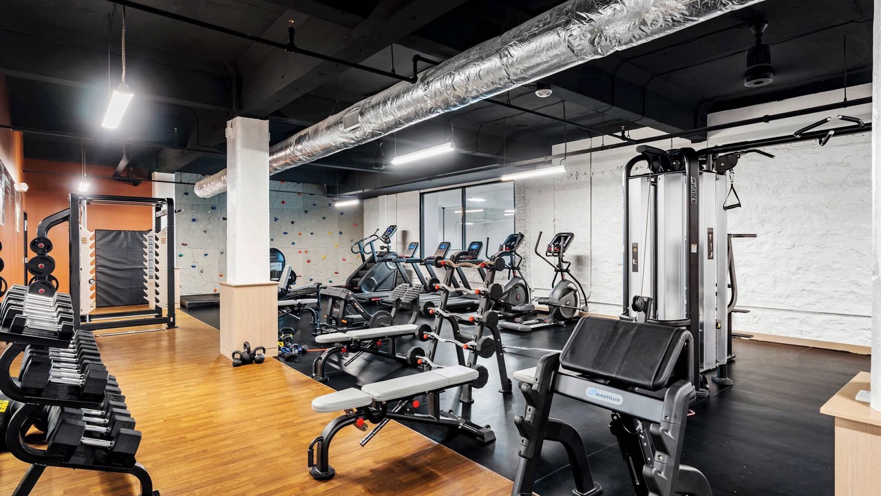 Photo of Others in Downtown Cincinnati