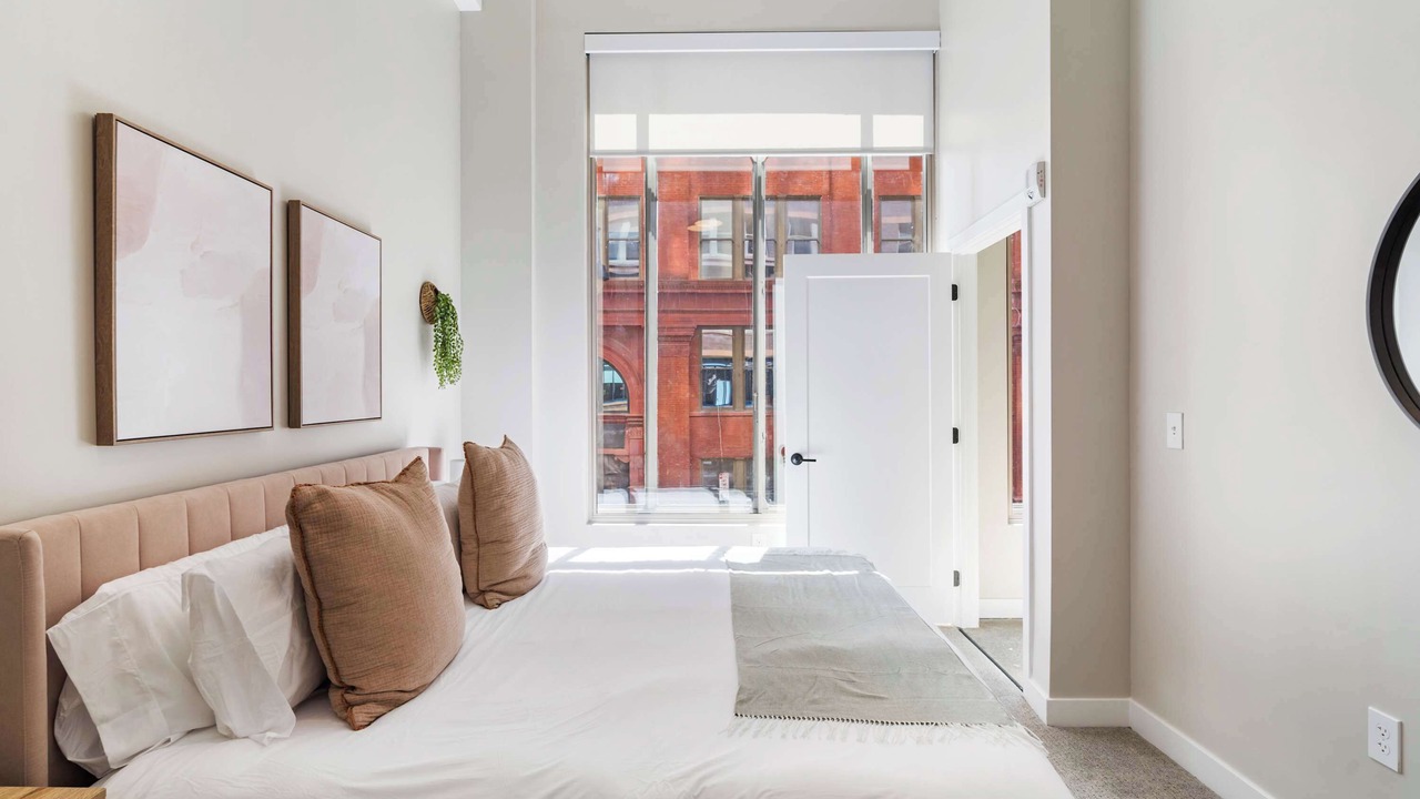 Photo of Others in Downtown Cincinnati