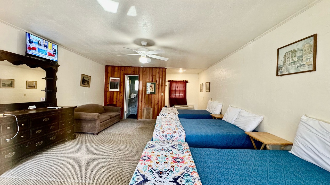 Photo of Bedroom in Linville Falls
