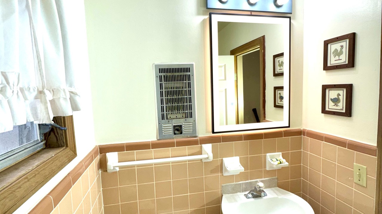 Photo of Bathroom in Linville Falls