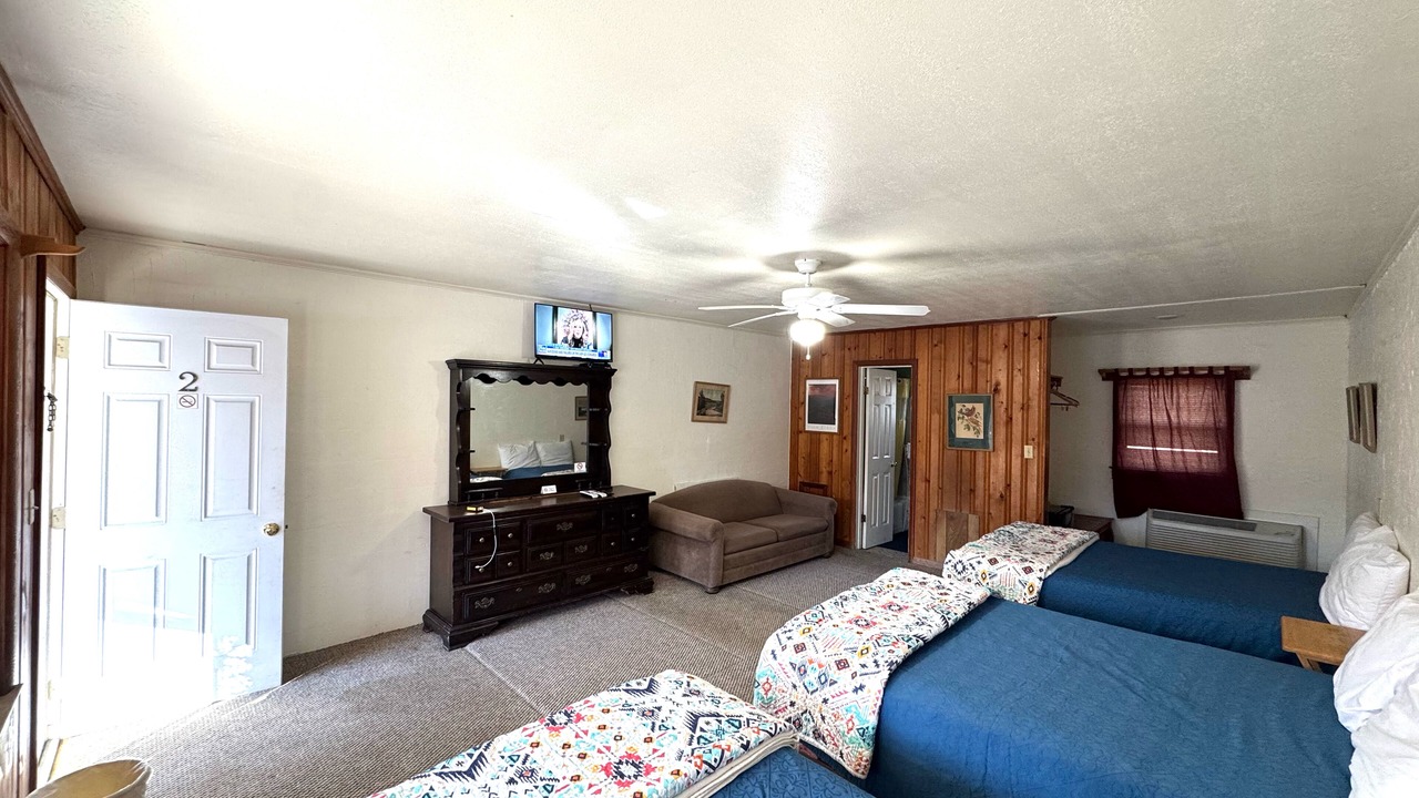 Photo of Bedroom in Linville Falls