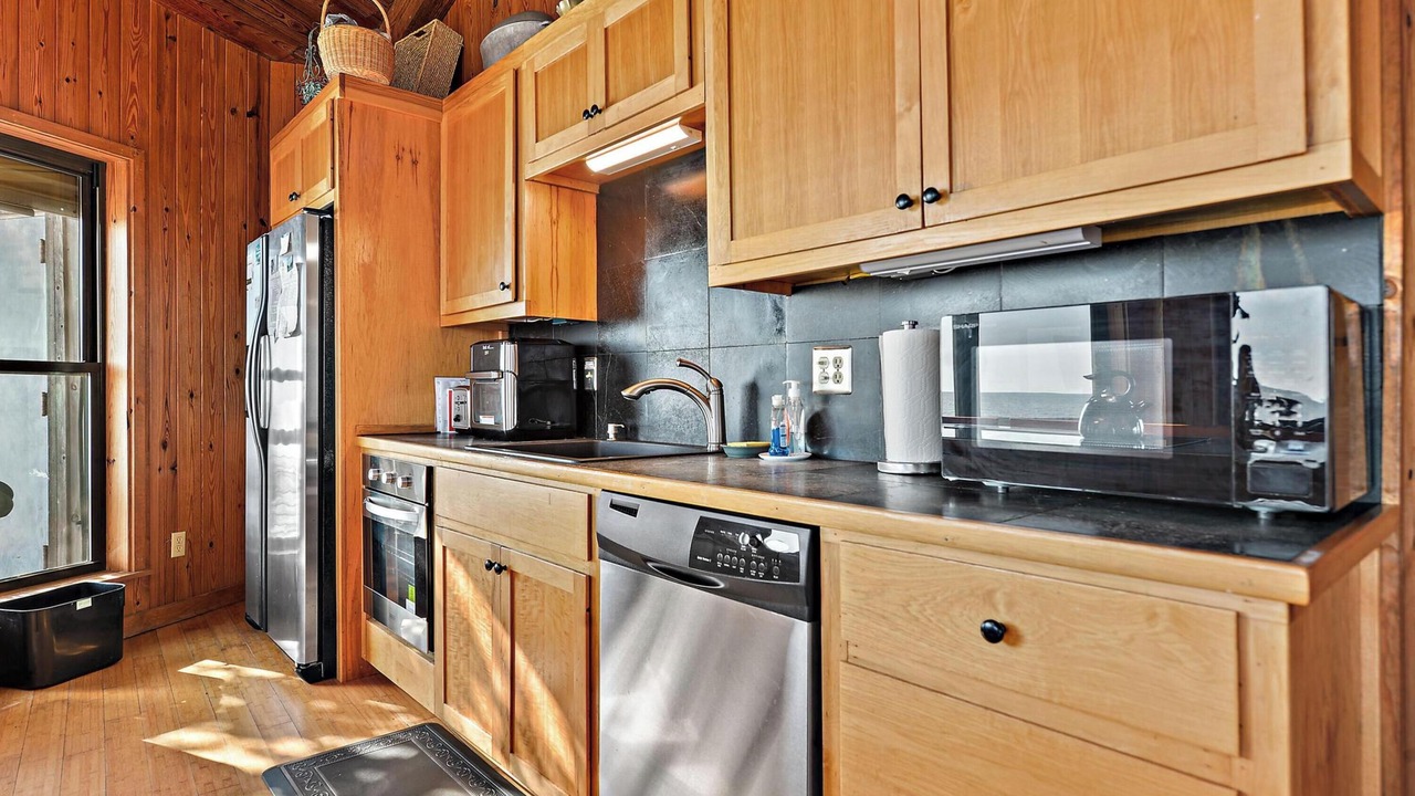 Photo of Kitchen in Ocean Springs