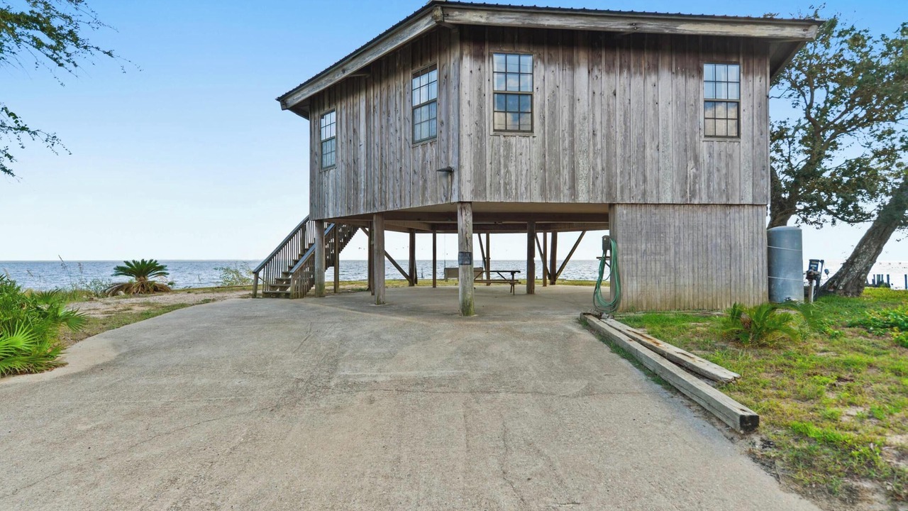 Photo of Outdoor in Ocean Springs