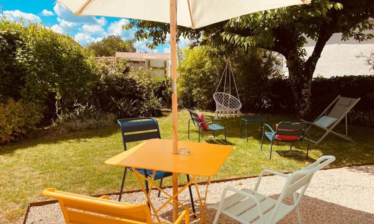 Photo of Outdoor in Auzay