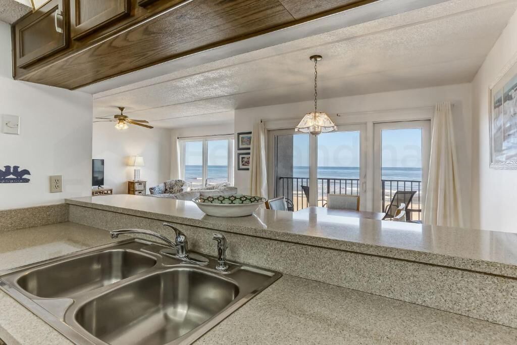 Photo of Patio Balcony in Ocean Cay