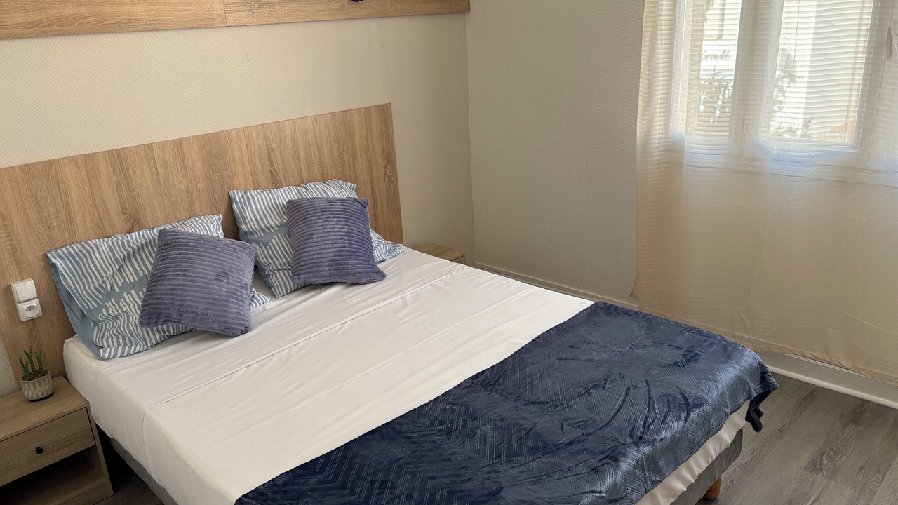 Photo of Bedroom in Saint-Priest