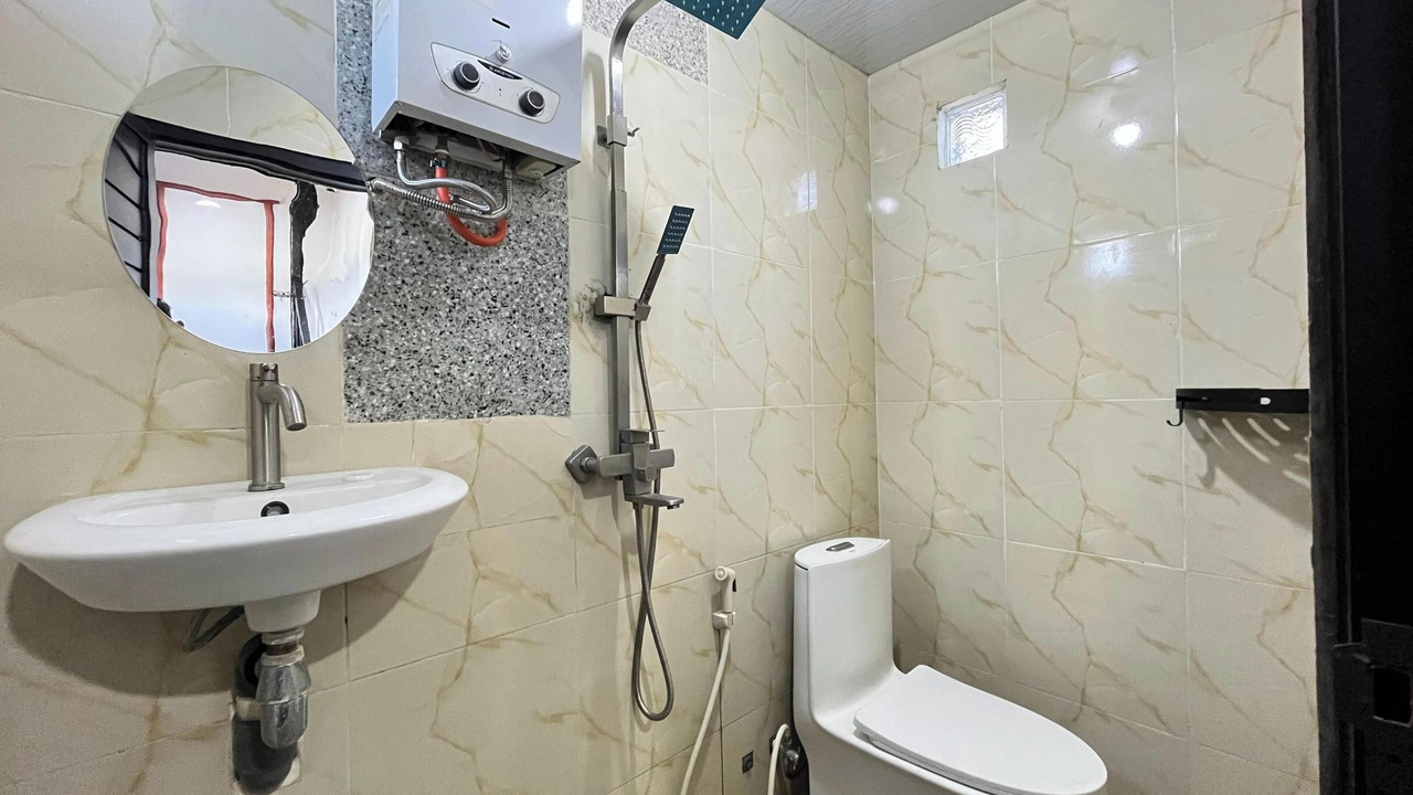 Photo of Bathroom in Kalipuro