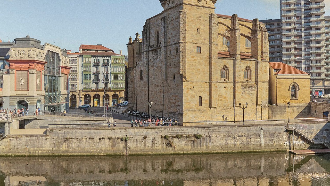 Photo of Others in Bilbao la Vieja