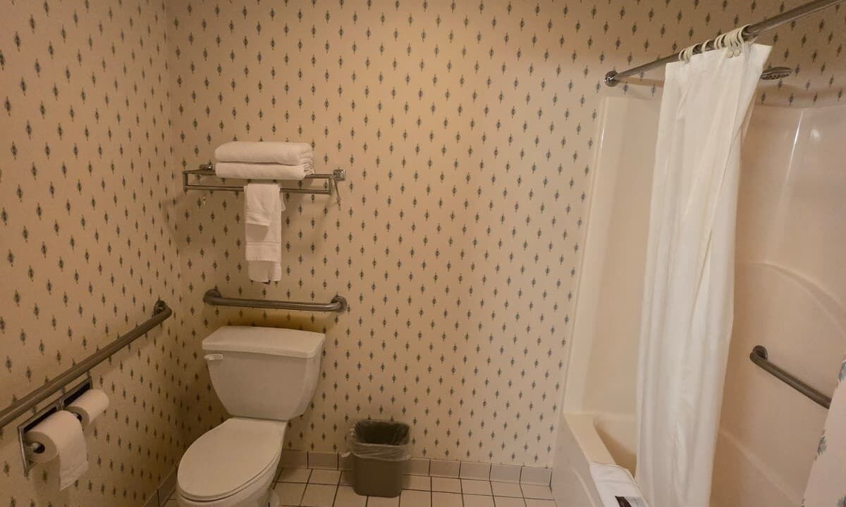 Photo of Bathroom in Purdum