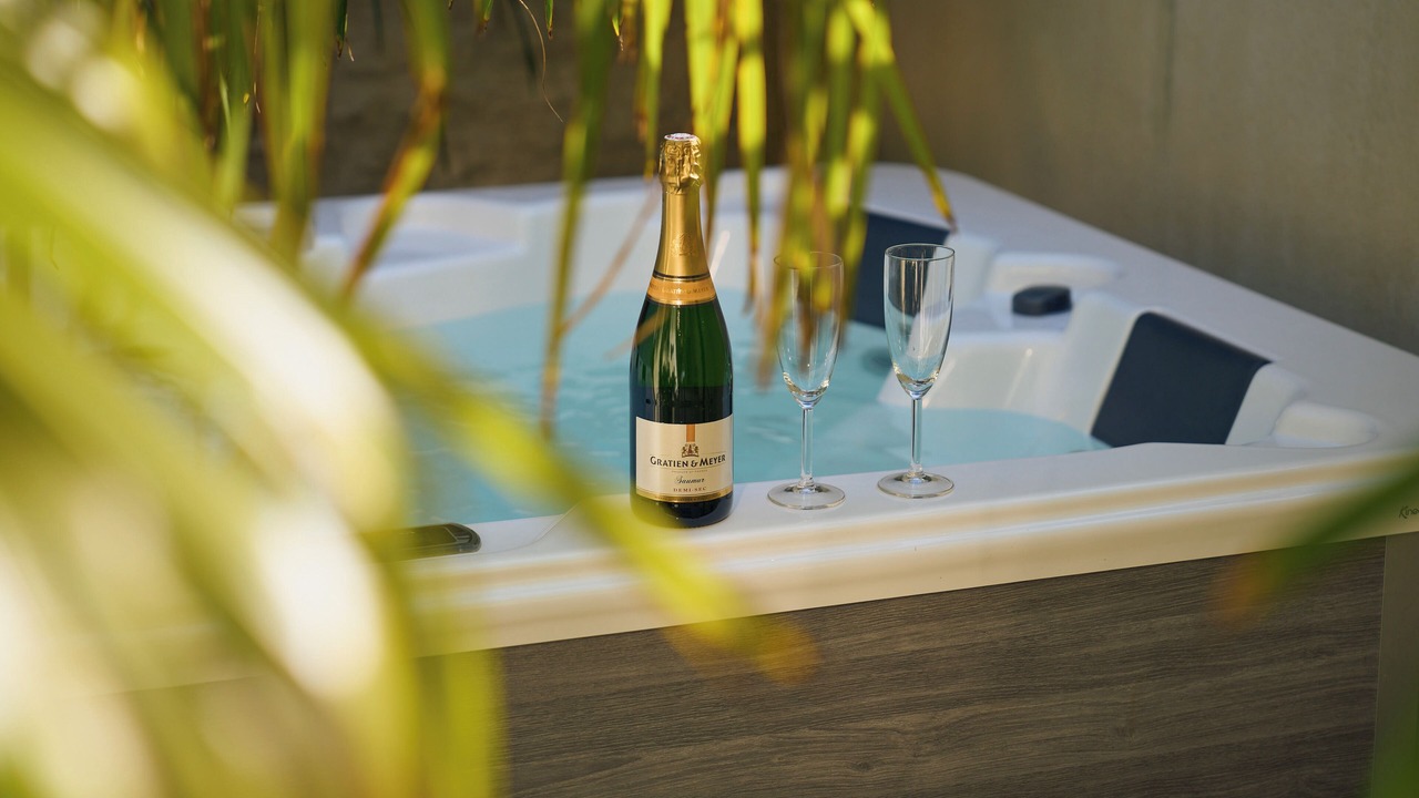 Photo of Others in Cognac