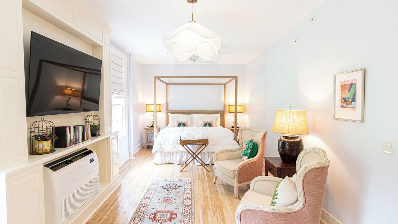 Photo of Bedroom in Lewisburg