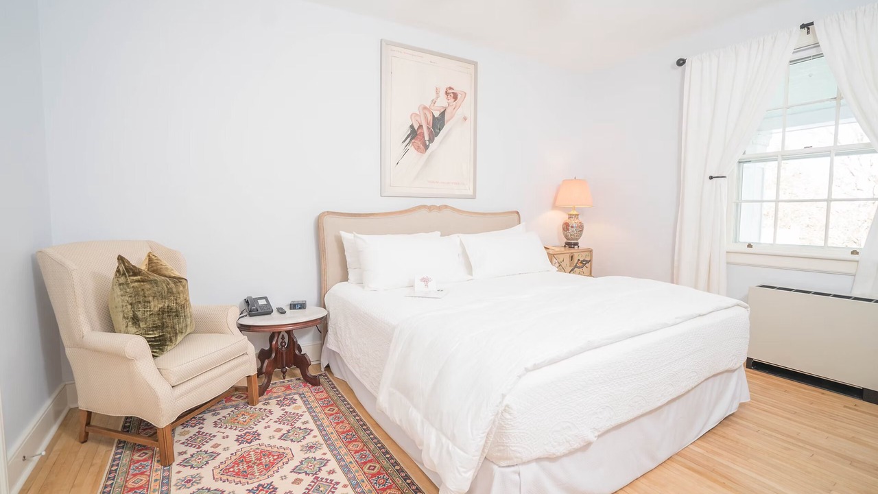 Photo of Bedroom in Lewisburg