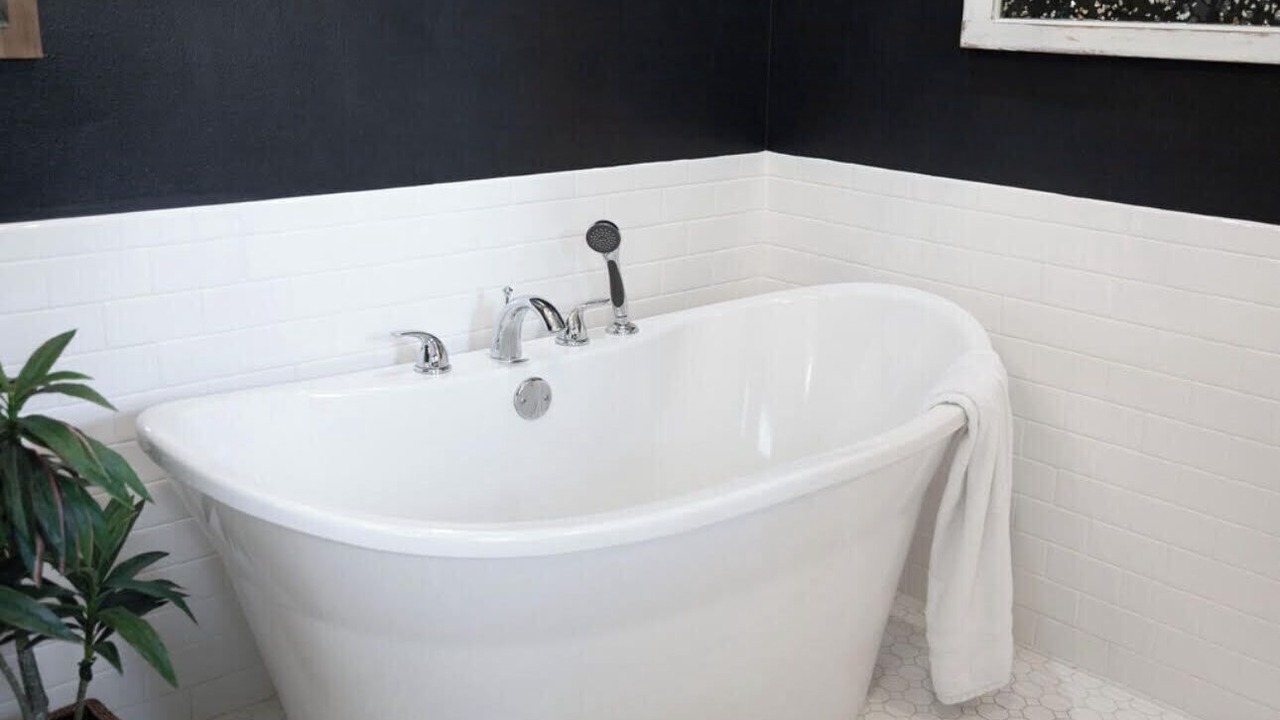 Photo of Bathroom in Varnum Park