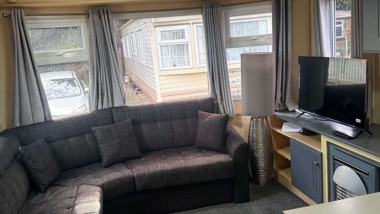 Photo of Livingroom in Chapel Saint Leonards