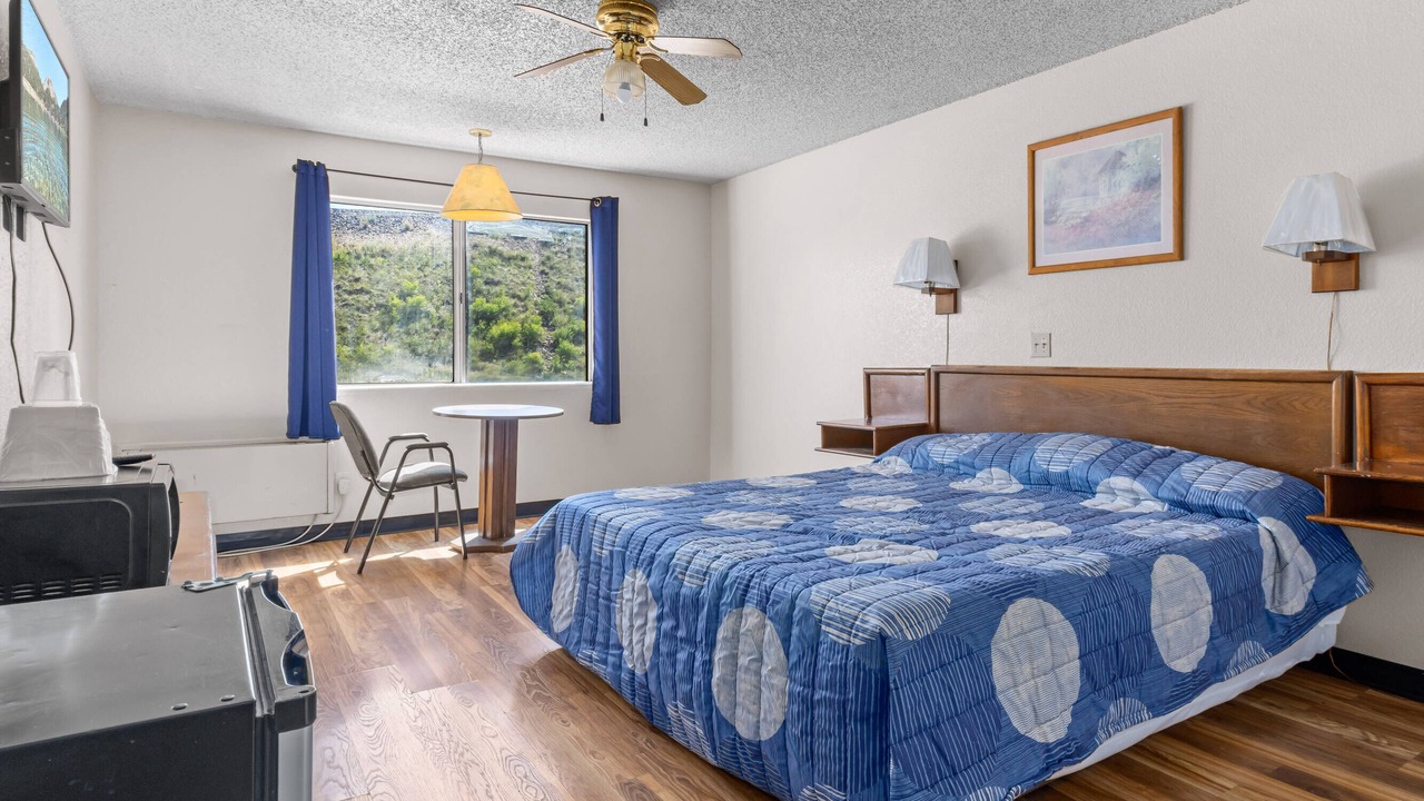 Photo of Bedroom in Cheyenne